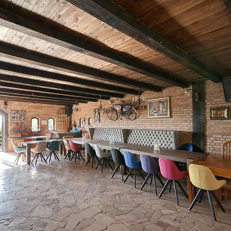 Dom Pujszany Villa Zamość Екстериор снимка